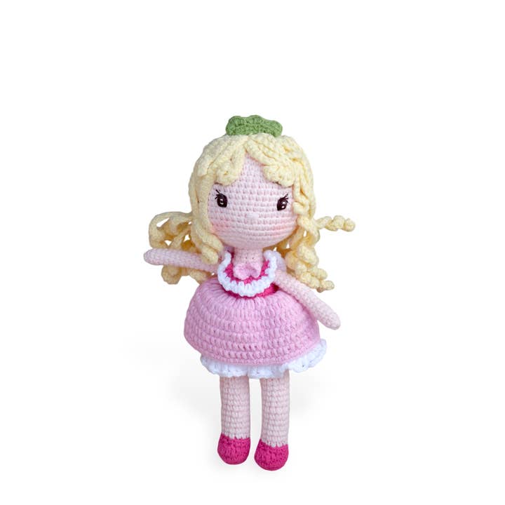 Aurora La Belle au bois dormant - poupée crochetée à la main pour la vente par Giramisu Canada