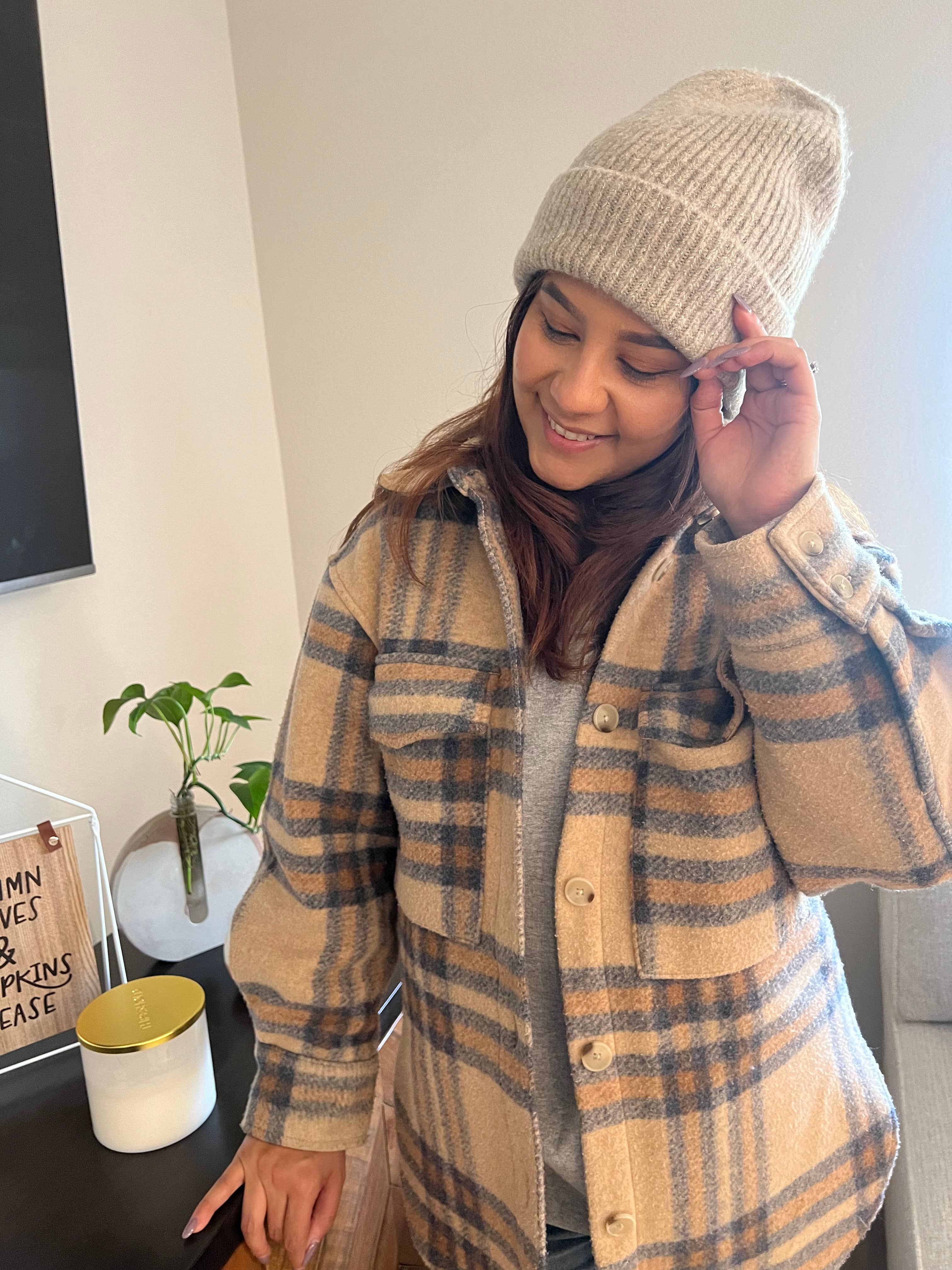 Justin & Taylor – Engroshandel Beanie - Dame – Rich Luxe hue med lurex-detaljer12