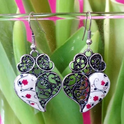 Filigraan hart oorbellen, Portugese sieraden, liefhebbers zakdoek oorbellen, cadeau voor vriendin of vrouw, modeaccessoire voor wholesale door LUSO TILES JEWELRY