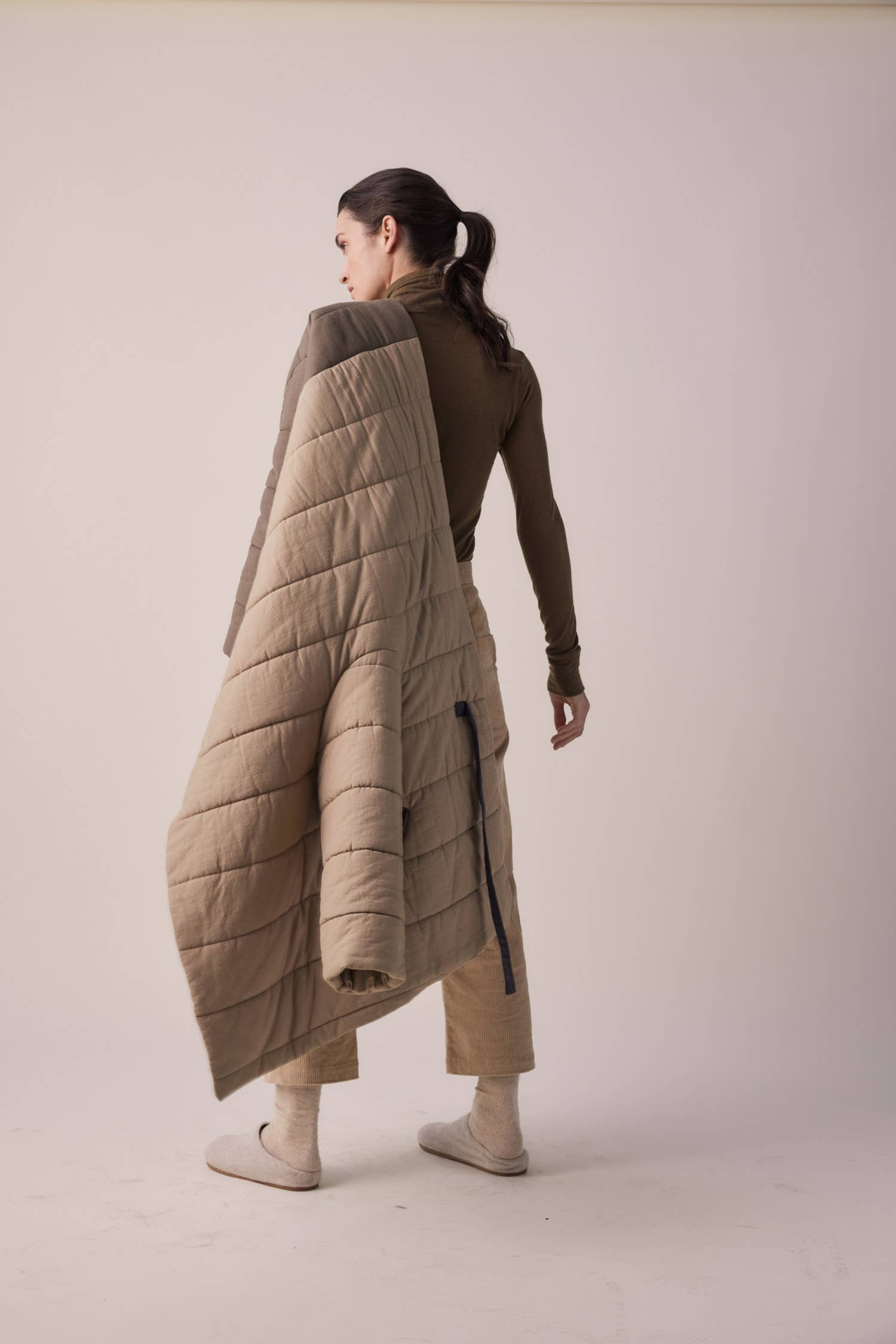 Bronze Grey Blanket quilt jacket for wholesale on Faire16