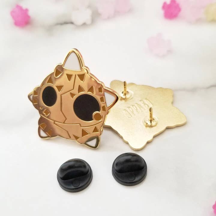 Spille Minior Smaltate - Meteorite | Spille Pokémon per la vendita all'ingrosso da parte di OppaboCo