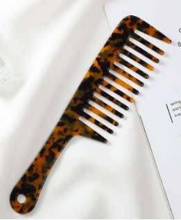 Dilworth Road - Wholesale Hair Brush/Comb - Chunky Acetone Wide Tooth Comb4
