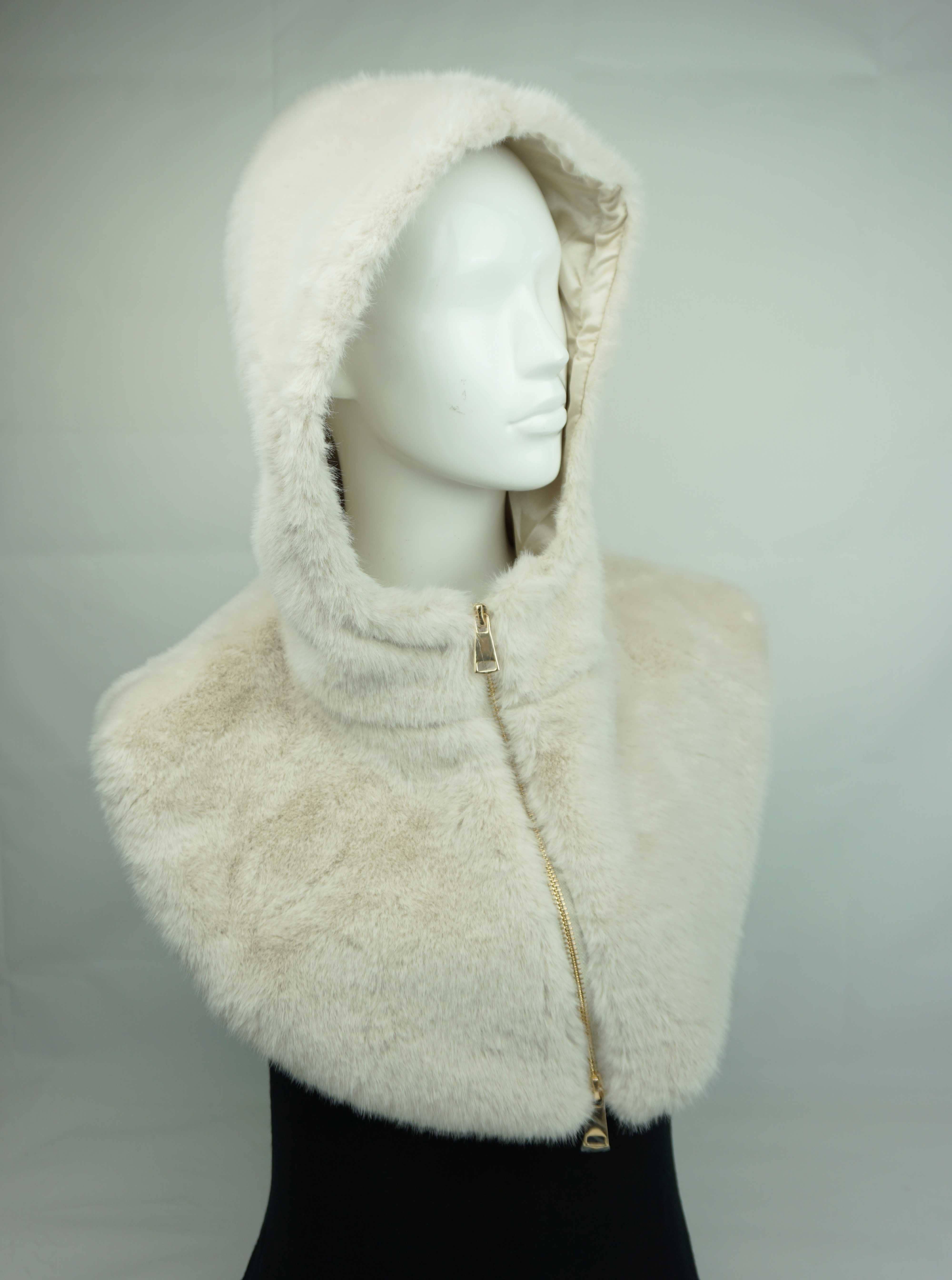 Anais - Wholesale Balaclava - Women's - Faux fur hooded balaclava YM09292