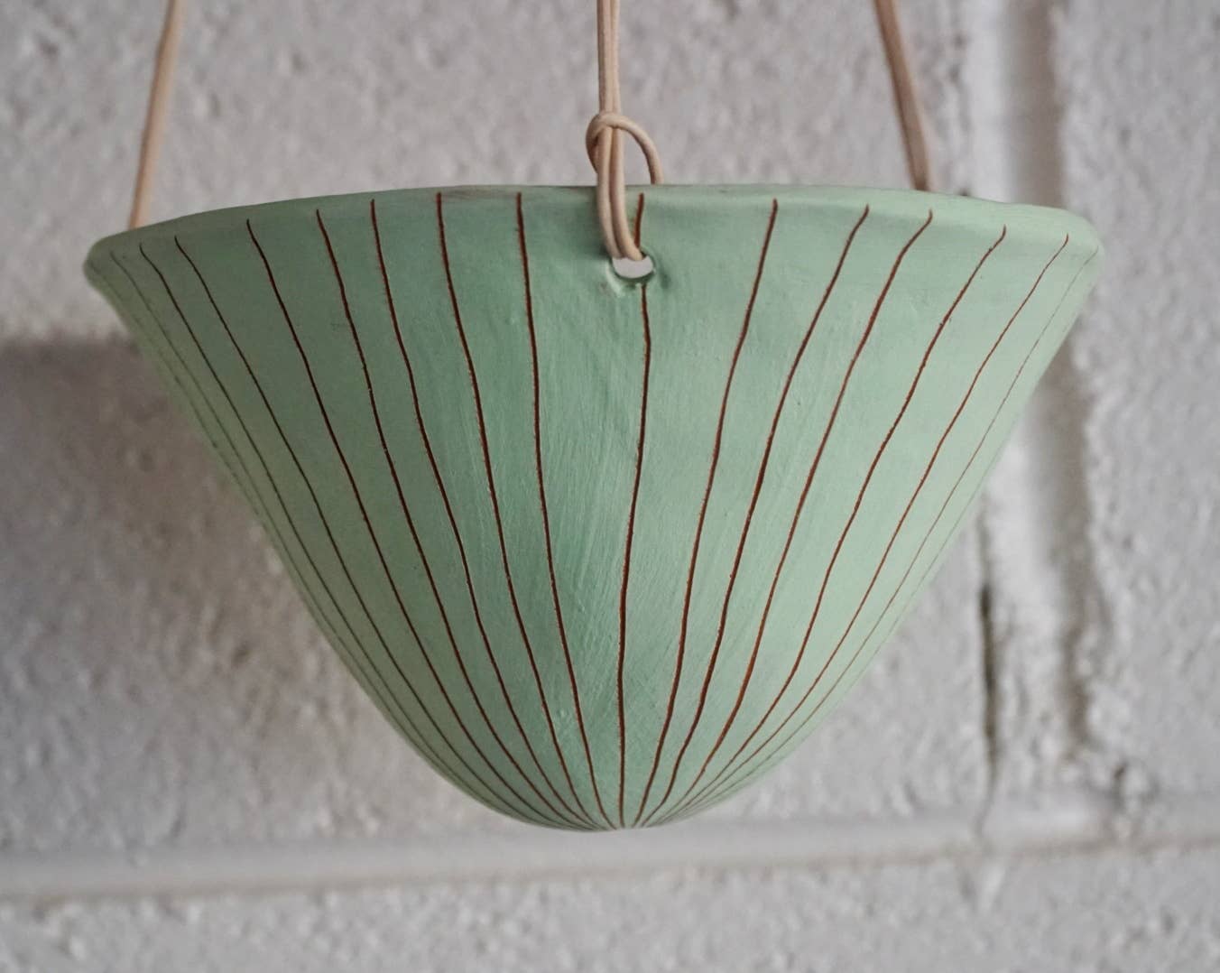 Half Light Honey - Wholesale Hanging Planter - Vertical Line Hanging Planter in Green & Terracotta2