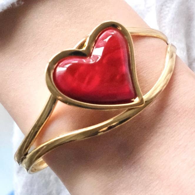 Open heart bangle stainless steel Hoja and other Purchase Wholesale té en hoja. Free Returns & Net 60 Terms on Faire trending on Faire.