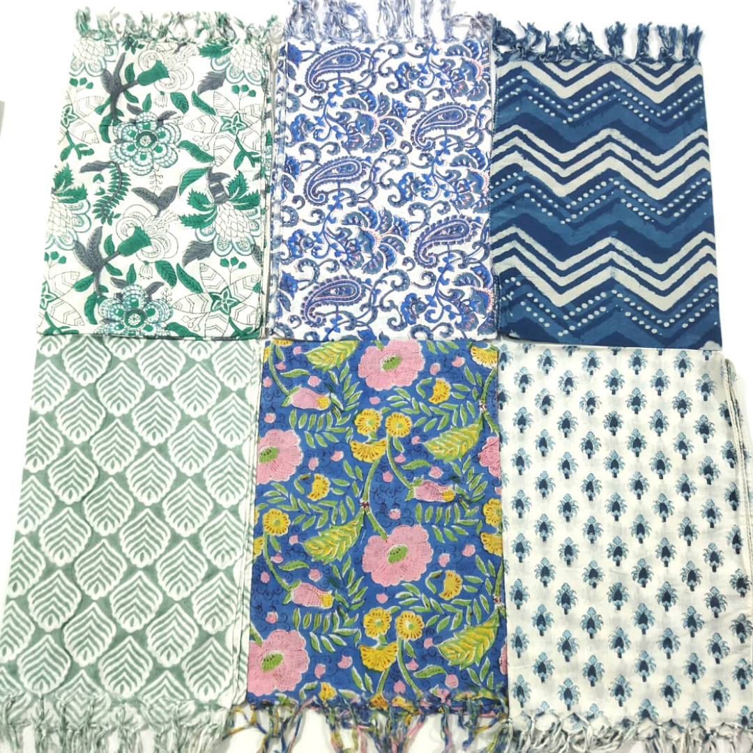 The Indian Bazaar – Großhandel Schal – Damen – Bunte, handbedruckte Baumwollschals mit Quasten – verschiedene Designs7