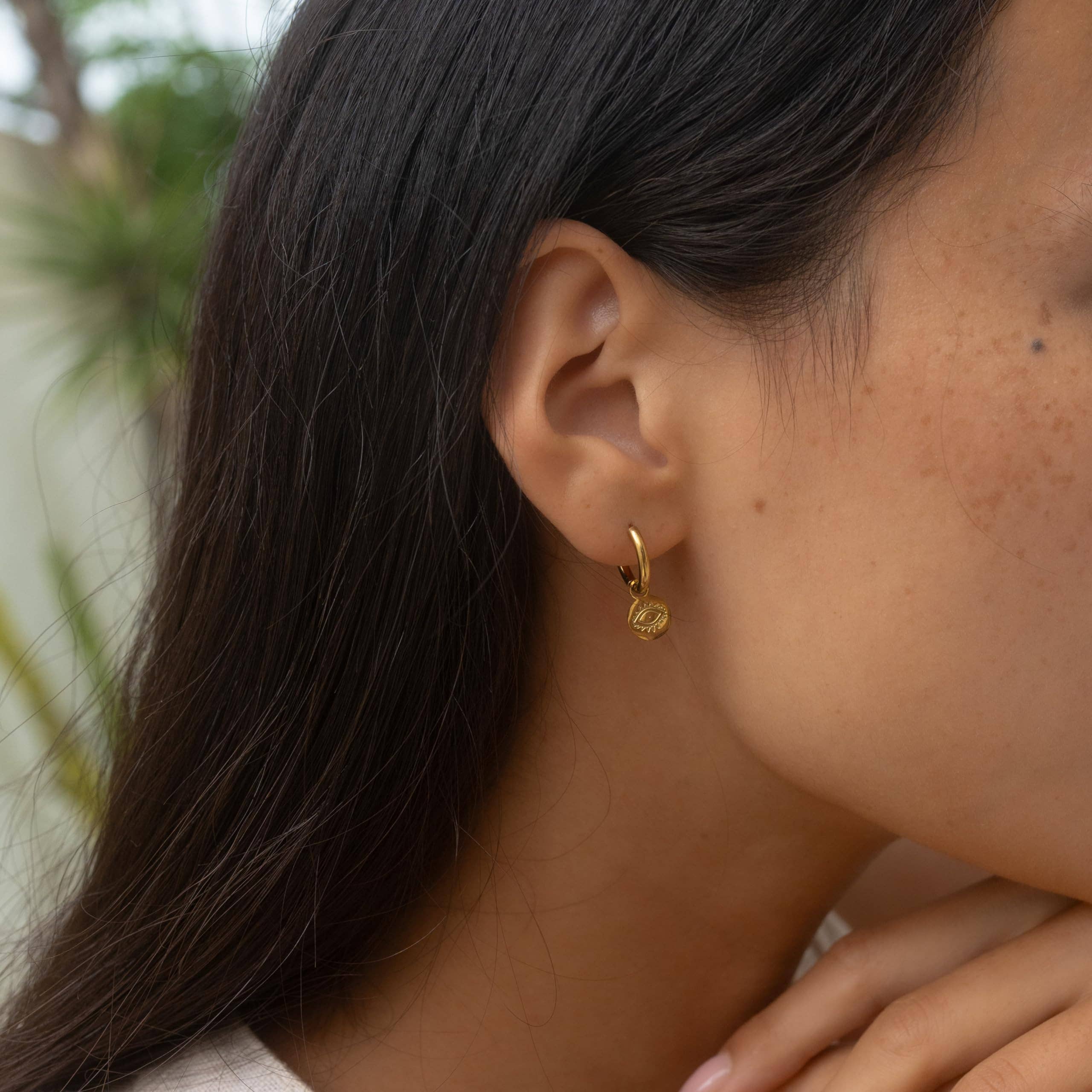 Made By Nami - Wholesale Dangle Earrings - Earrings Eye in Gold, Stud Earrings made of Stainless Steel2