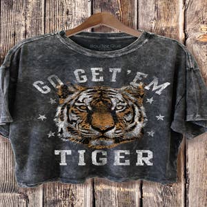 **PRE-ORDER** Tiger Vintage Washed Tee Vintage Canvas Brand Ivory with 3 Tiger Distressed Print Small