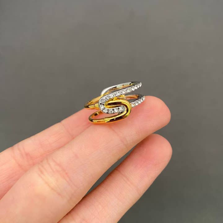 Mio Queena - Wholesale Multi-Stone Ring - Cubic Zirconia Two Tone 18K Gold Plated S.Steel Ring - FGS