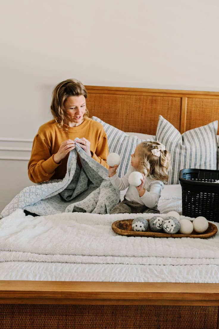 Mama Moon Boutique LLC - Wholesale Dryer Balls - "Smiling Sheep" Hand-Felted 6-Pack Wool Dryer Balls3