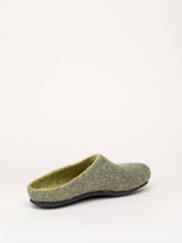 Gottstein – wholesale Slippers – Unisex – Magicfelt felt slippers AN 709