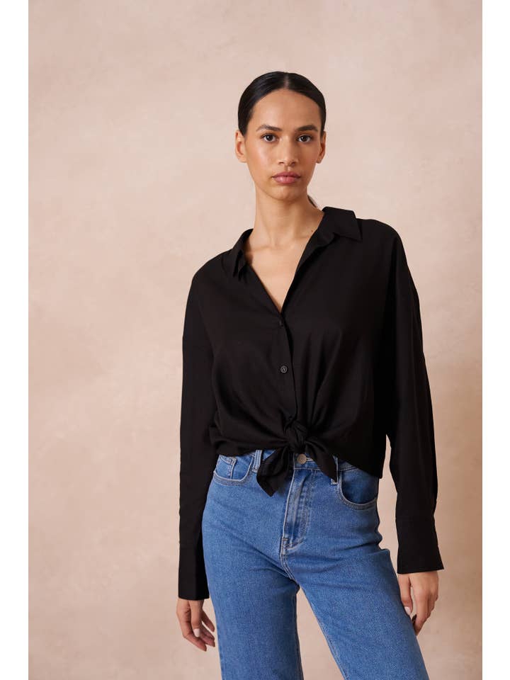 Attentif Paris - Vente Chemise à col boutonné – femme - Chemise unie avec col à revers avec du lin22