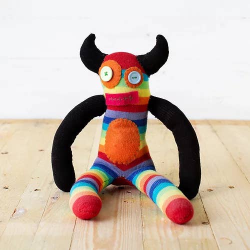 Sock Creatures - Wholesale DIY Craft Kit - Sock Monster Craft Kit1