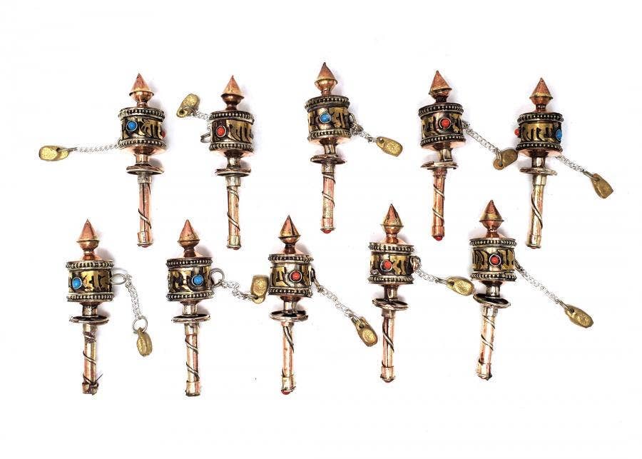 GREENROOTS USA LLC – wholesale Meditationsprodukter – Mini tibetansk bönehjul 2,5" hög (10 st)0