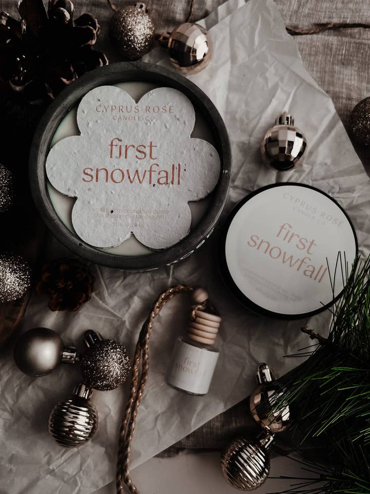 First Snowfall - 10oz Concrete Candle for wholesale by Cyprus Rose Candle Co.