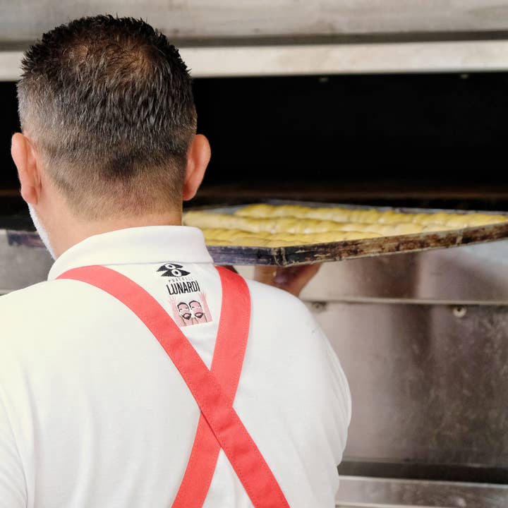 Fratelli Lunardi srl - Wholesale Cookie - Tuscan PGI Cantuccio with Almonds 200gr1