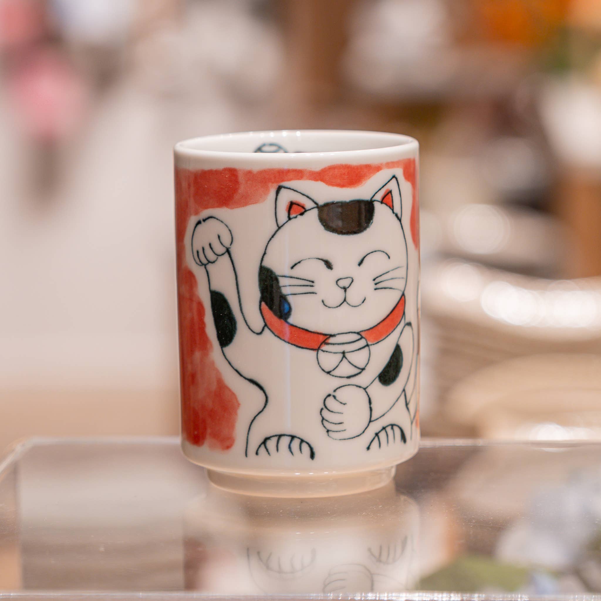 U PLUS INC - Wholesale Coffee/Tea Cup - Japanese Maneki-Neko Lucky Cat Porcelain Cup - Red1