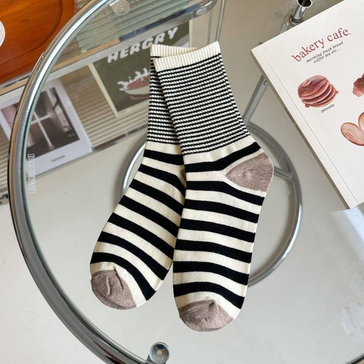 ACCITY - Wholesale Socks - Women's - Stripe Pattern Cotton Crew Socks for Womens_CWMS0903
