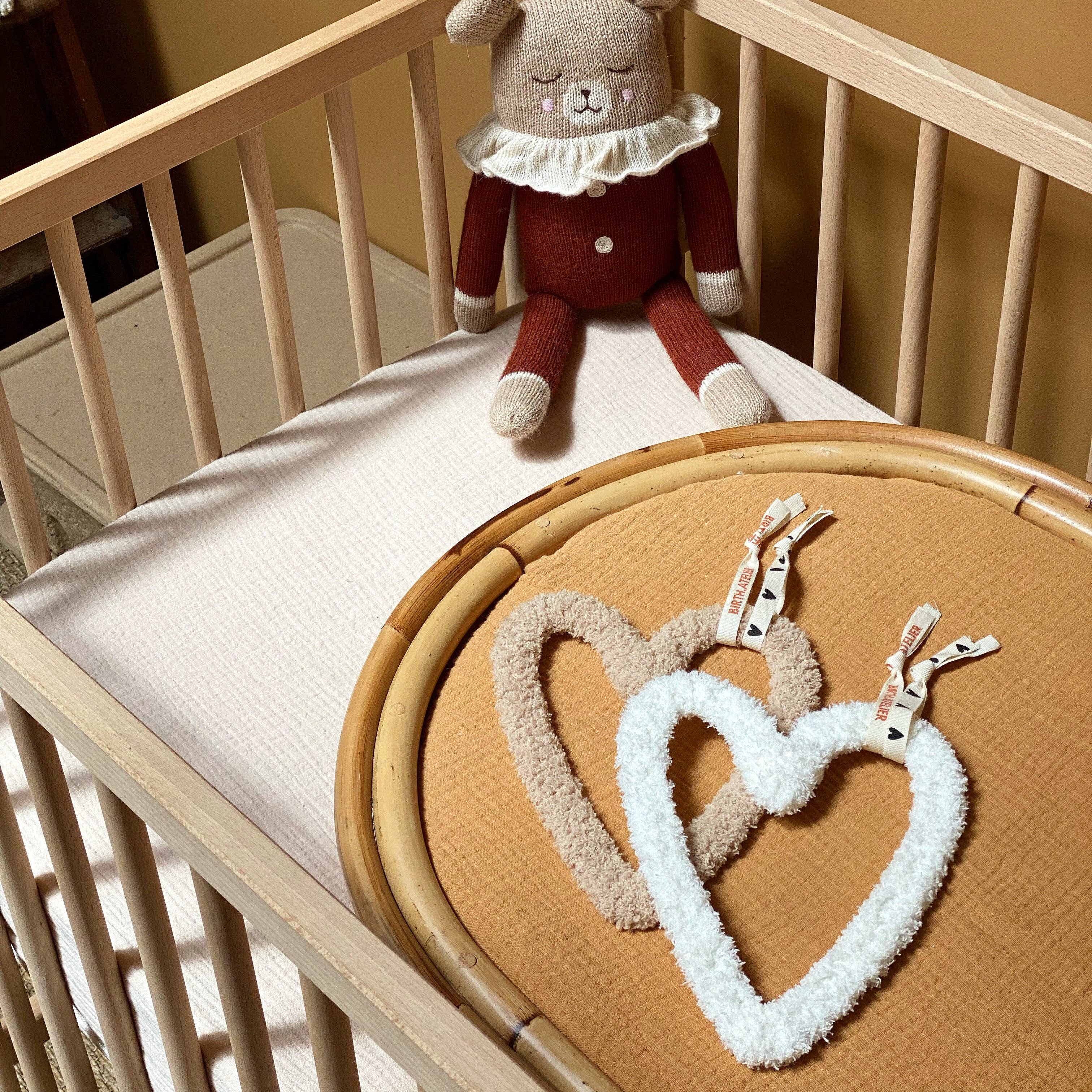 Birth Atelier - Wholesale Wall Decor - Kids & Baby - Moumoute heart to hang2