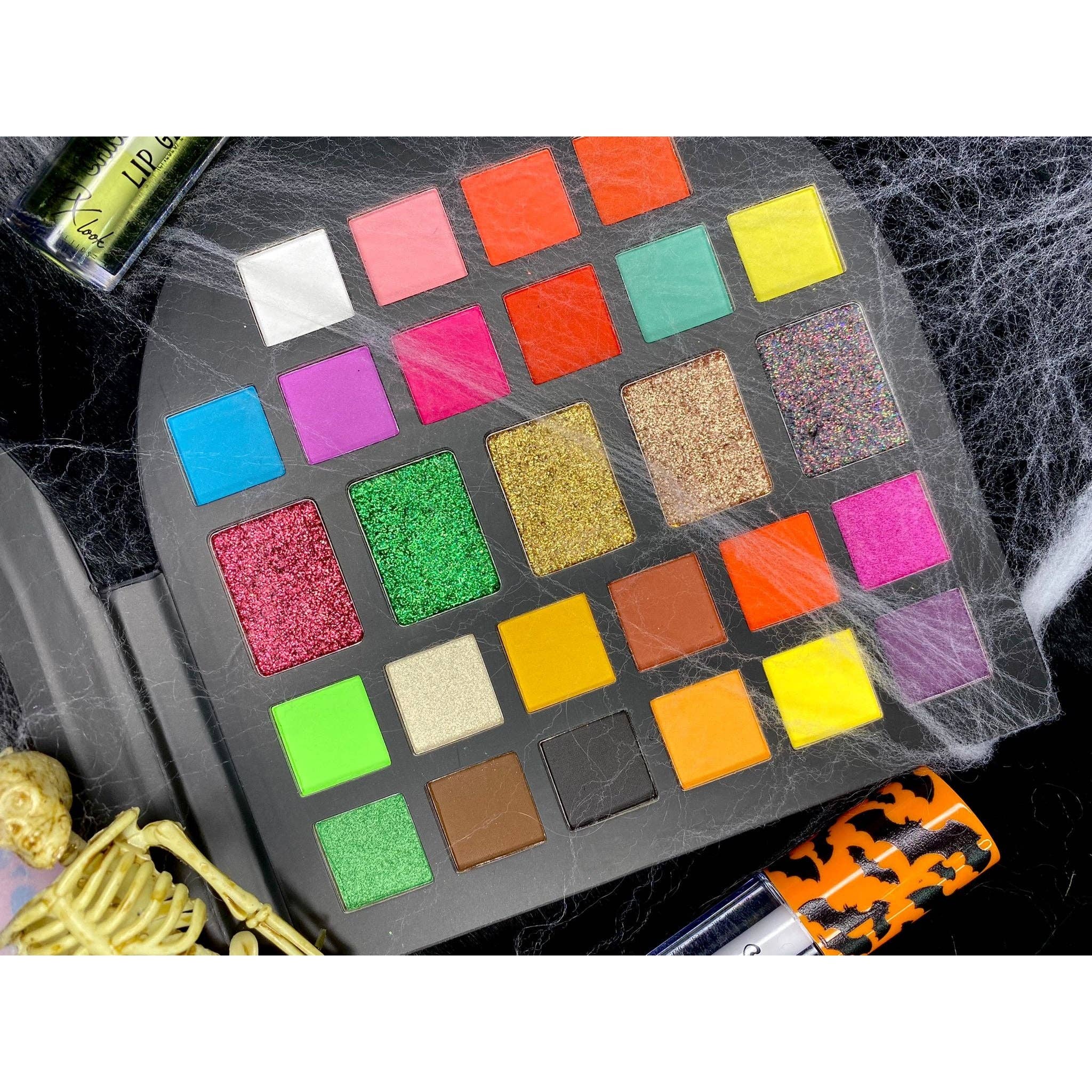 Efon International Corp. - Wholesale Eyeshadow Palette - Trick Or Treat - Highly Pigmented Blendabl Eyeshadow Palette4