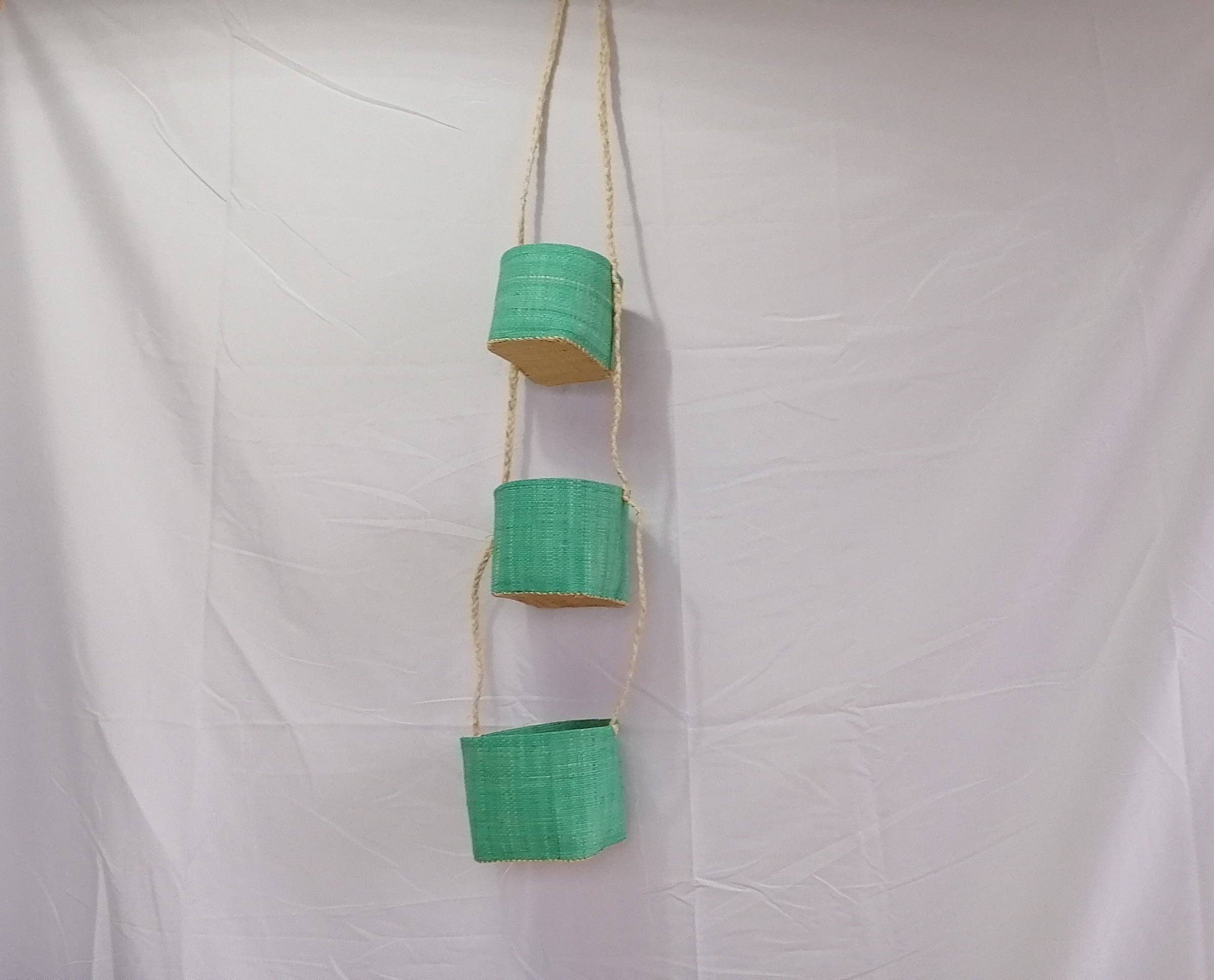 Boutique Huléti - Wholesale Hanging planter - Hanging baskets in Rabane to hang/Spice holder, plants to hang or various storage - 5 COLORS to CHOOSE FROM - HANDMADE -2