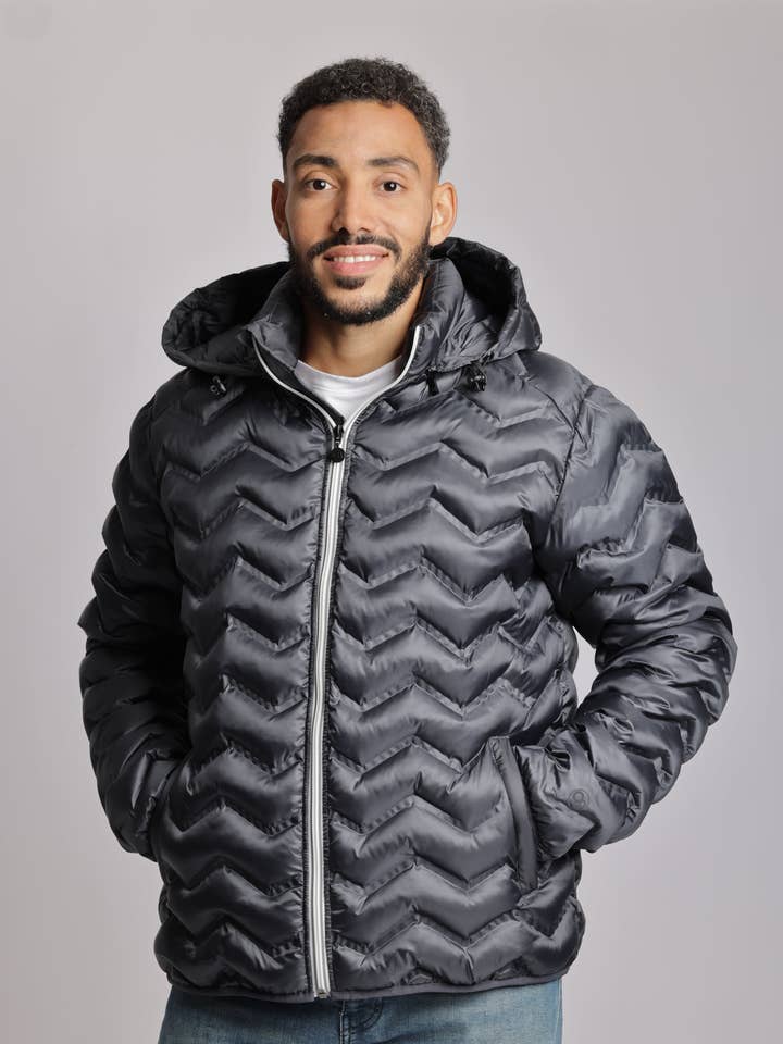 Doudoune compacte pour homme en anthracite pour la vente par Lazypants