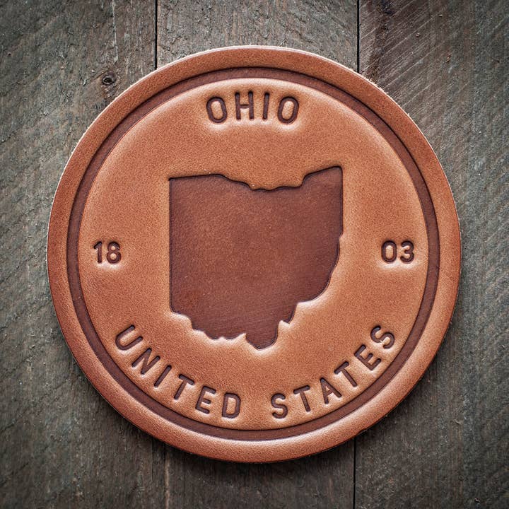 Untersetzer aus Leder mit Ohio State Silhouette für den Großhandel von Sugarhouse Leather