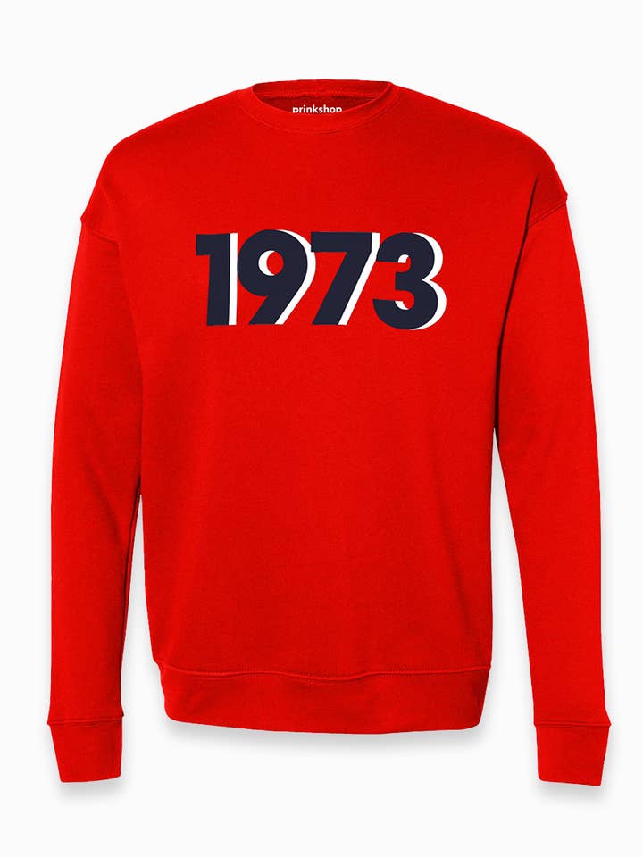 Sweatshirt rétro 1973 : par prinkshop pour la vente par Social Goods