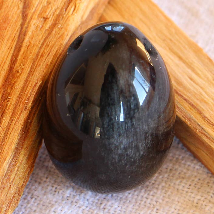 Oeuf de Yoni en Obsidienne T.S pour la vente par Bamboon