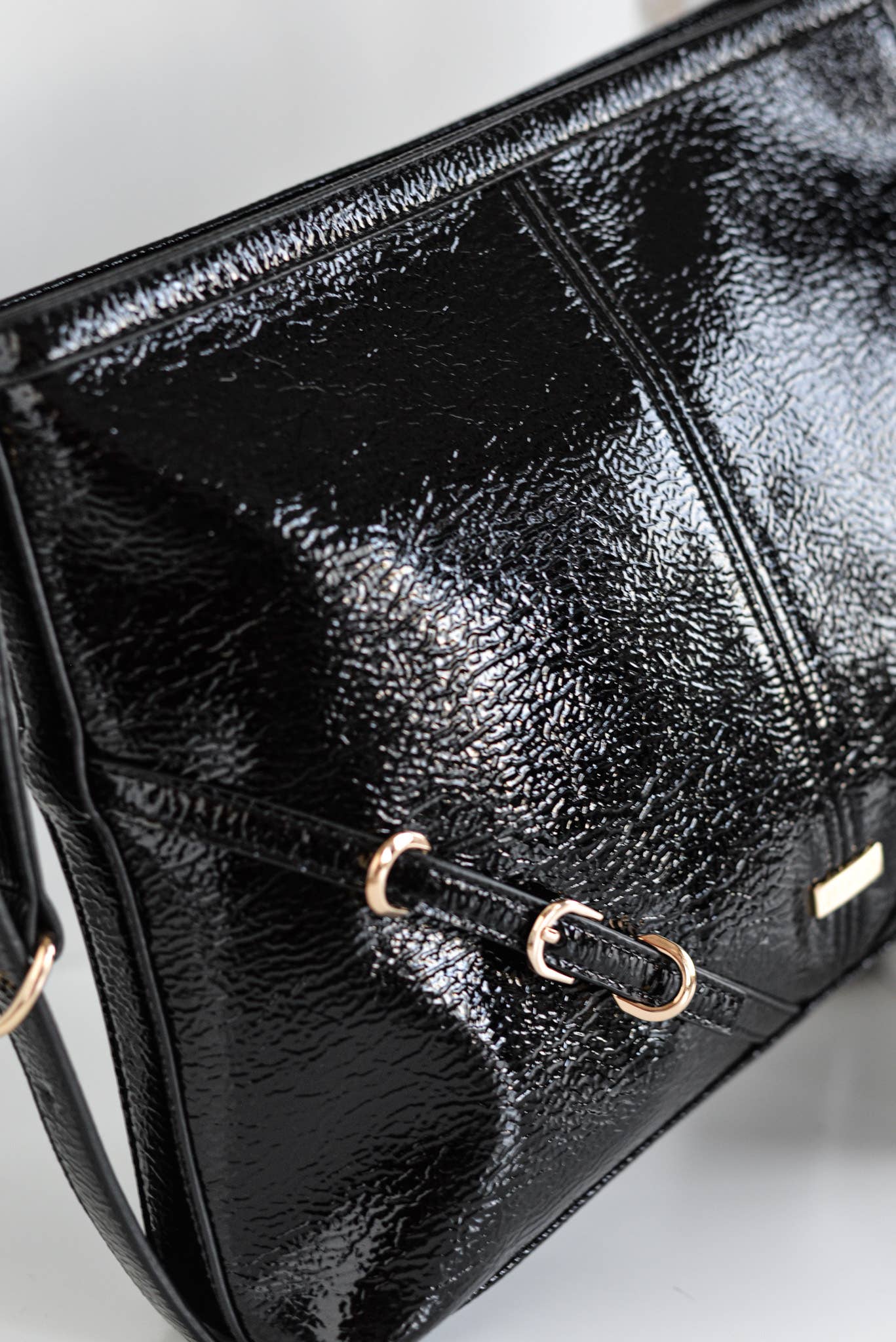 NOCO - Wholesale Shoulder Bag - Women's - Black Patent Leather Buckle Hobo3