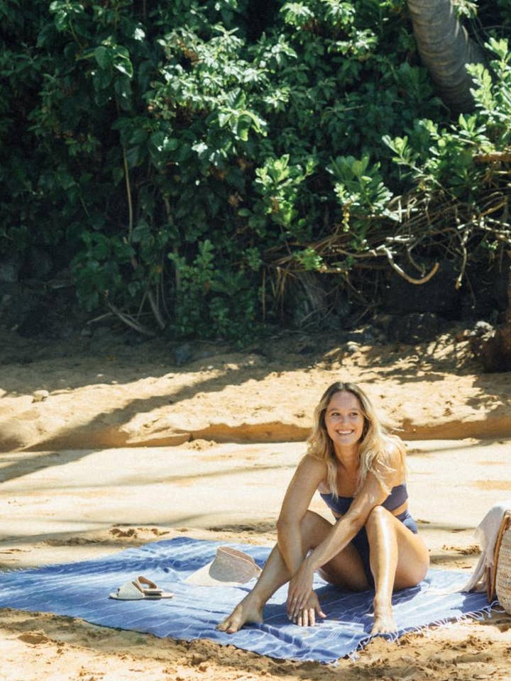 The Reef XL Blanket for wholesale by Kipa Beach