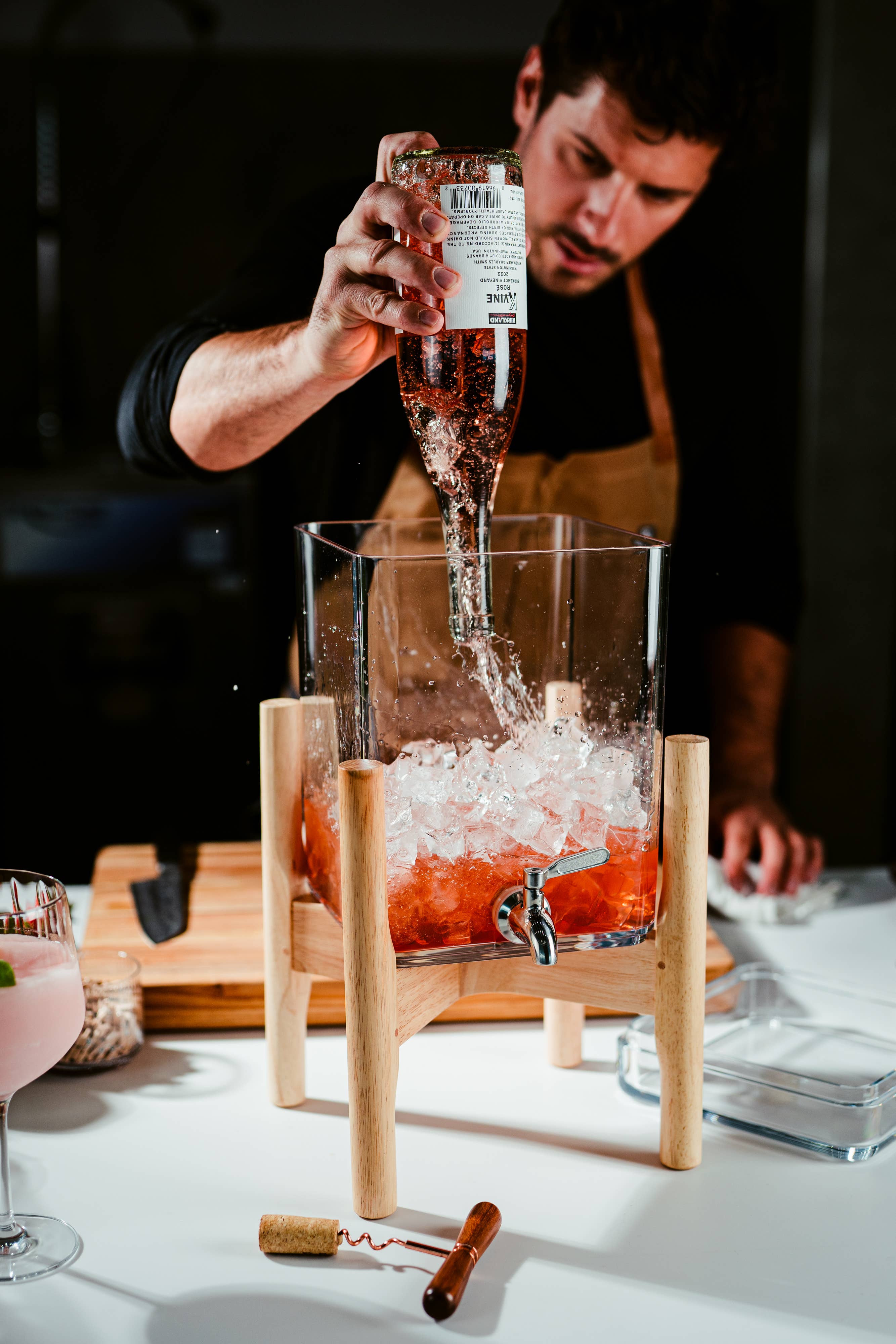 Ryd Cascade 2 GL. drikkevaredispenser for engroshandel på Faire3