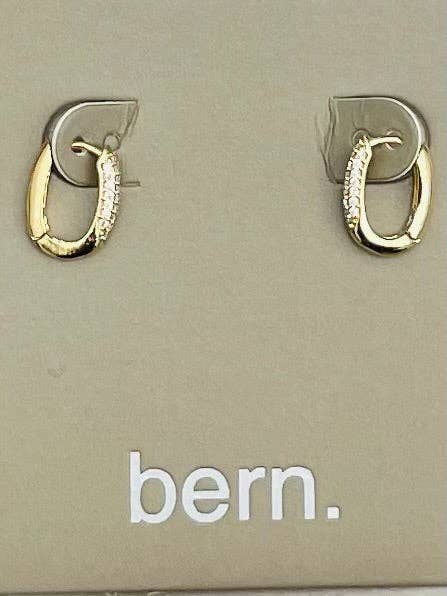 GOLDEN - Suzi Huggie (or/pavé) BER202 pour la vente par TWO FORTY TWO