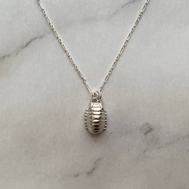 Blue Dot Jewelry - Wholesale Pendant/Charm Necklace - Silver Roly Poly Necklace6