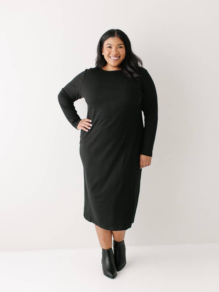 Black 'Constance' Bamboo Blend Ribbed Long Sleeve Midi Dress for wholesale on Faire4