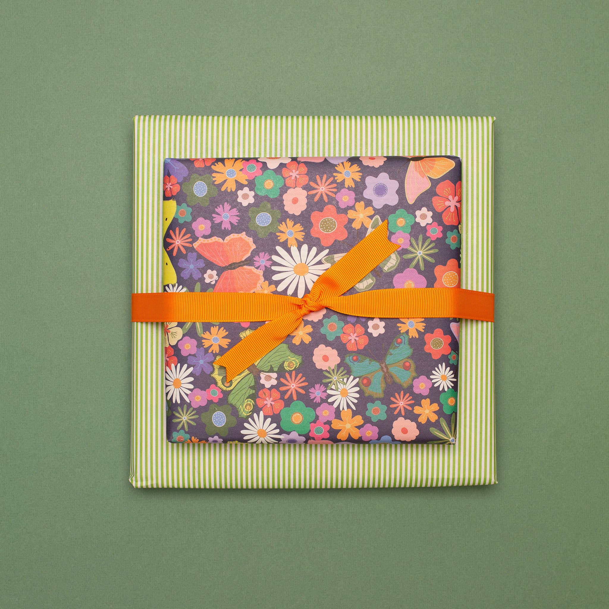 My Pretty Circus - Wholesale Flat Wrap - Easter wrapping paper butterflies on flower meadow13