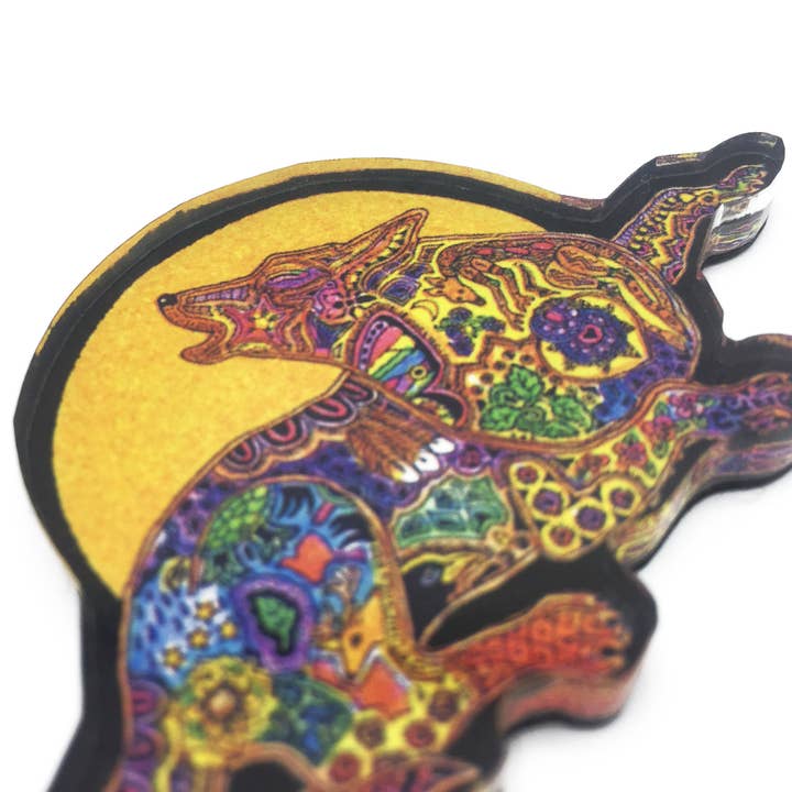 Wolf Magnets and Keychains for wholesale by EarthArt International