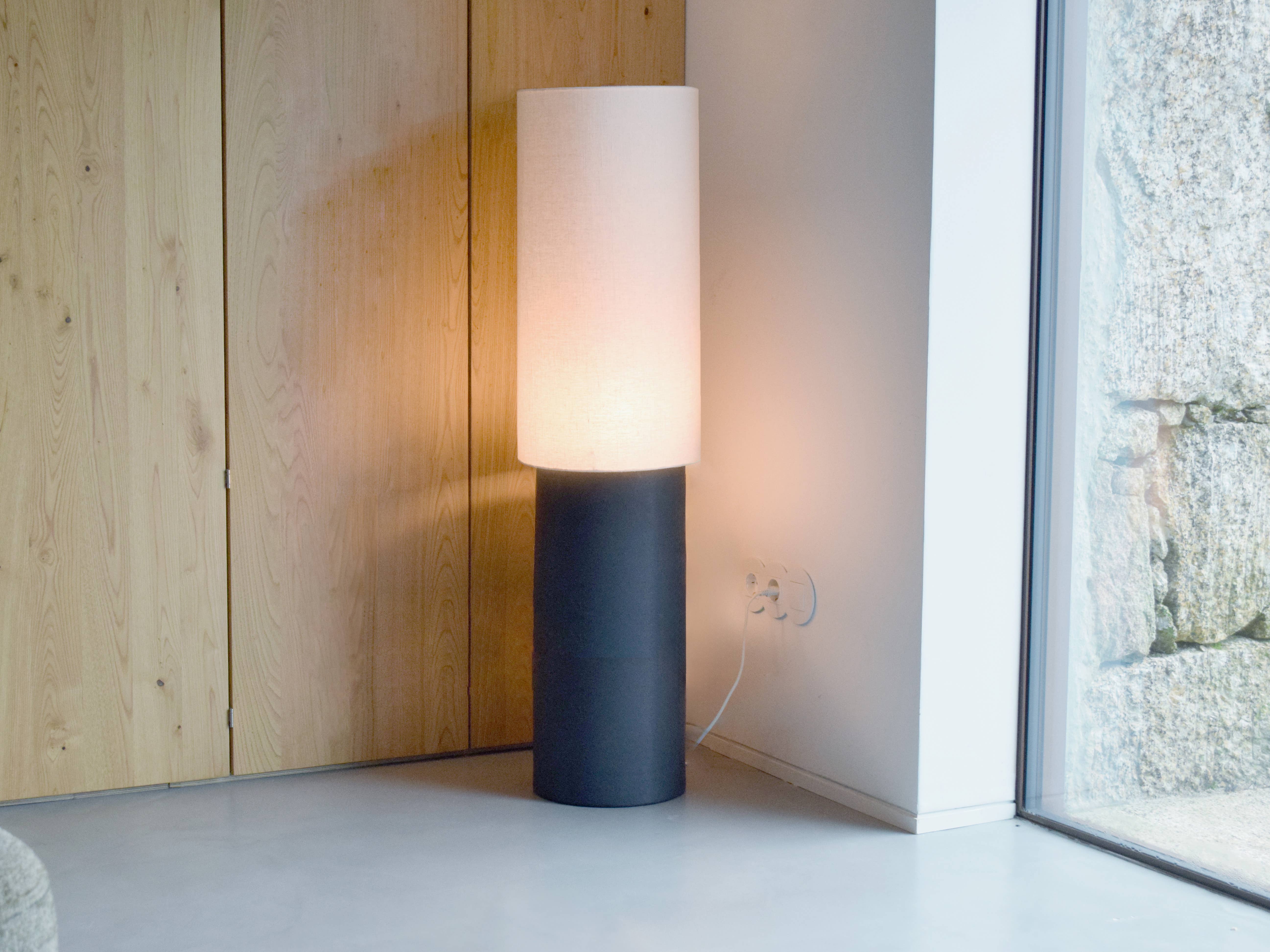 DEBARRO - Furniture | Lamps | Ceramics | Handmade - Wholesale Vloerlamp - Ermal 120 cm - Handgemaakte vloerlamp