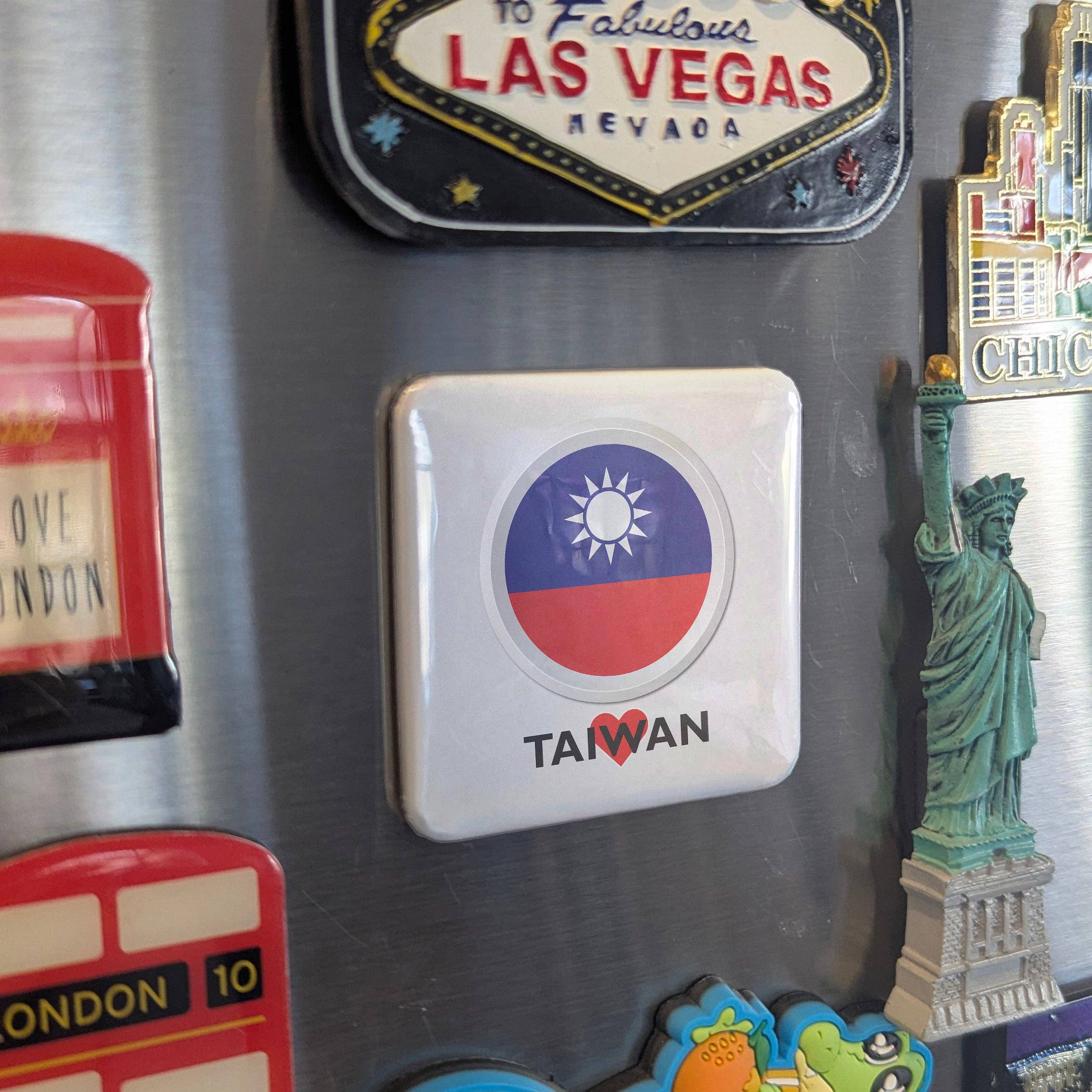PhiloPerse - Wholesale Magnet - I Love Taiwan Fridge Magnet2
