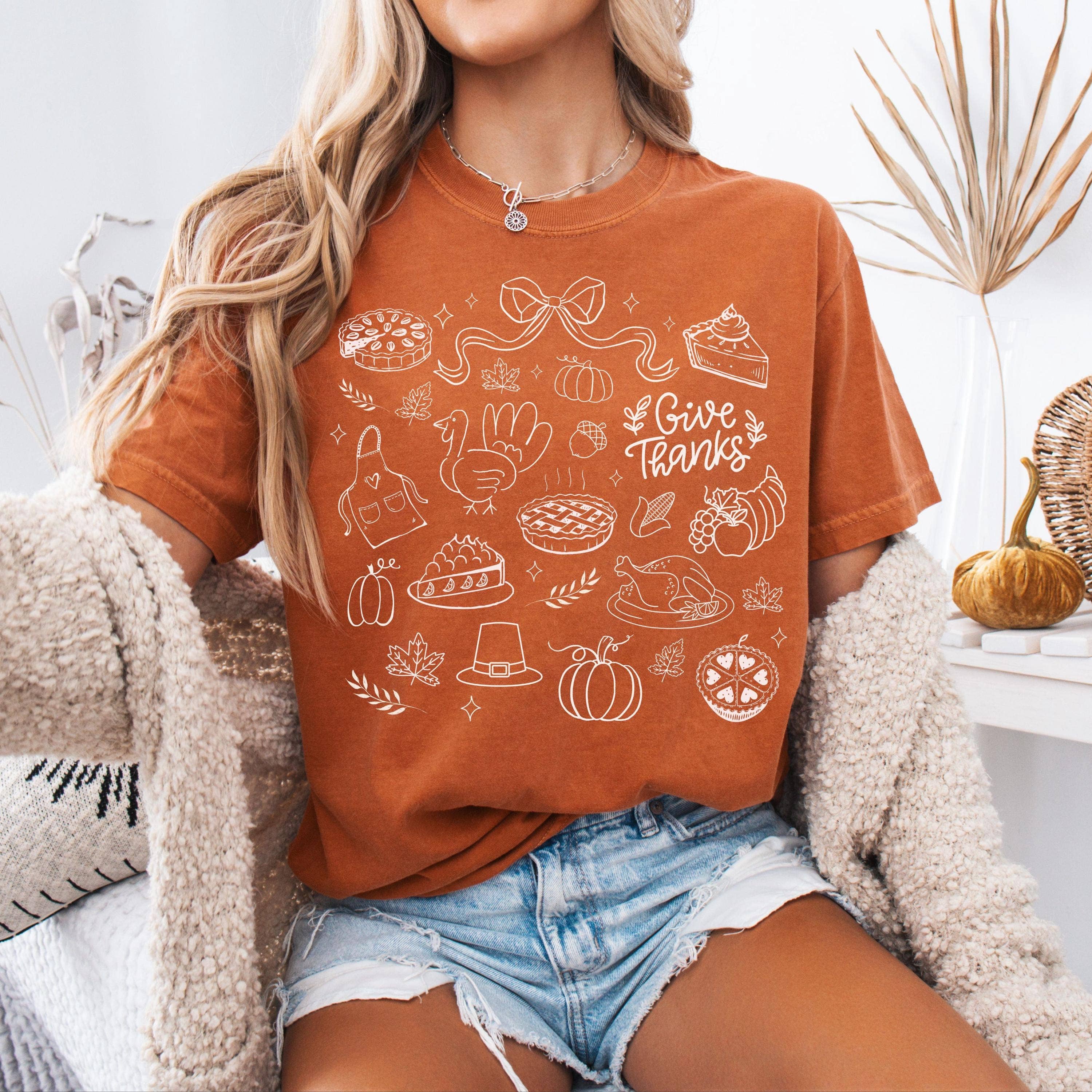 Glaime - Wholesale T-Shirt (Graphic) - Women's - Comfort Colors Thanksgiving Doodle Shirt, Give Thanks Shirt0