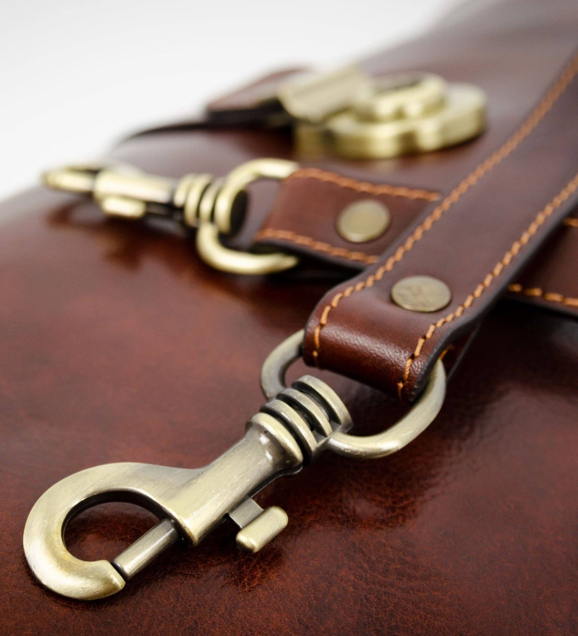 Time Resistance – Großhandel Aktentasche – Unisex – Große braune Arzt-Tasche aus Leder – Mrs Dalloway10