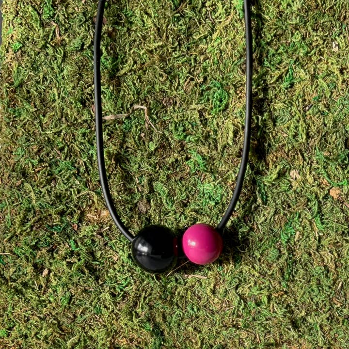 Alter Ego Designs - Wholesale Beaded/Pearl Necklace - AUTHENTICITY: Black & Fuchsia Spheres on Black Rubber Tubing