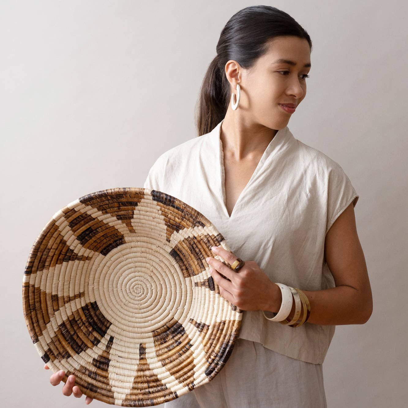 MAADILI COLLECTIVE - Wholesale Bangle Bracelet - Horn Bangle - Wide9