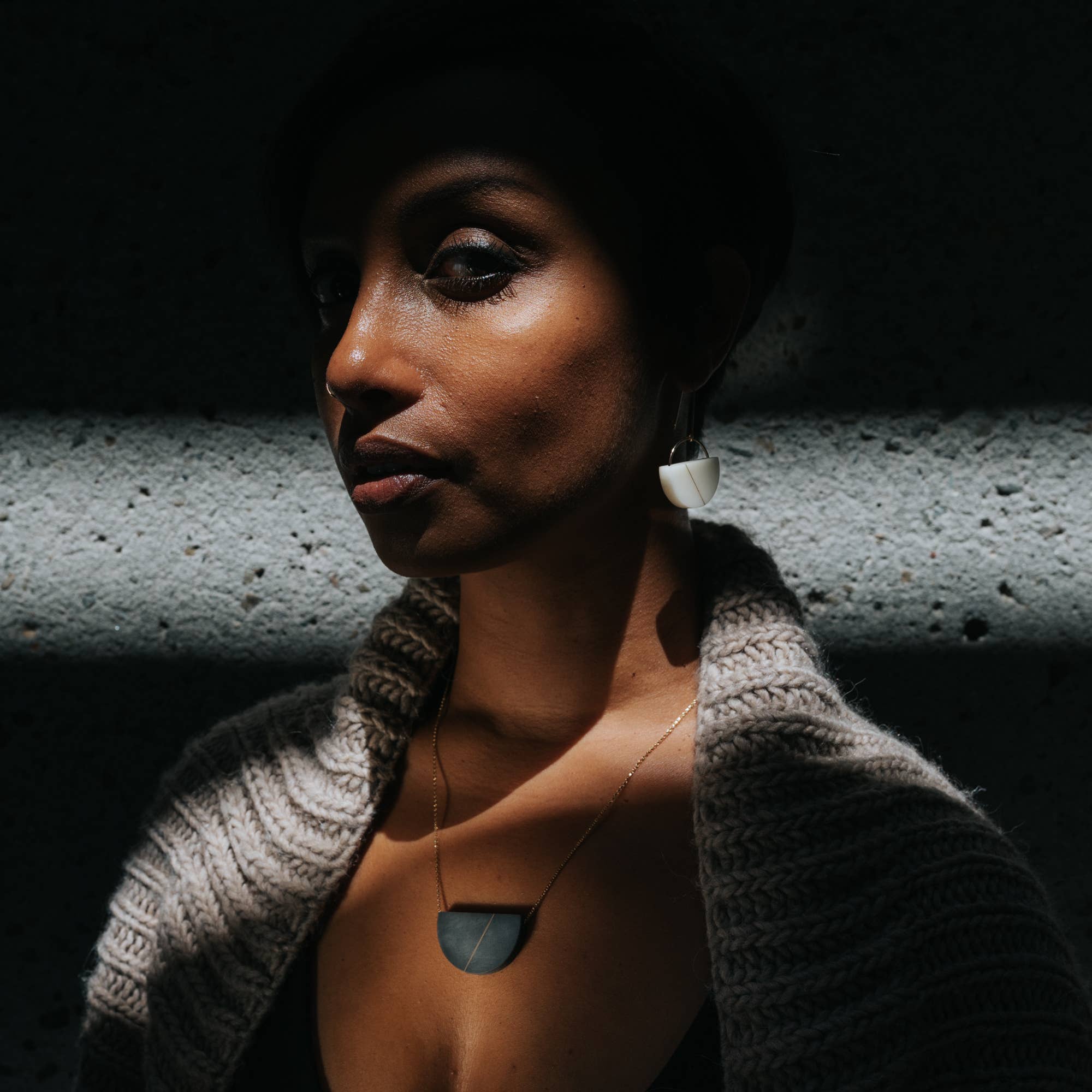 Bird of Virtue - Wholesale Pendant/Charm Necklace - Sofie · Minimalist Semicircle Necklace4