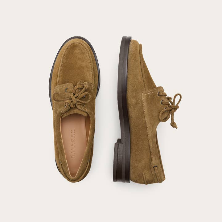 Yacht Flats, soil velvet and other Purchase Wholesale authentic sneakers. Free Returns & Net 60 Terms on Faire trending on Faire.