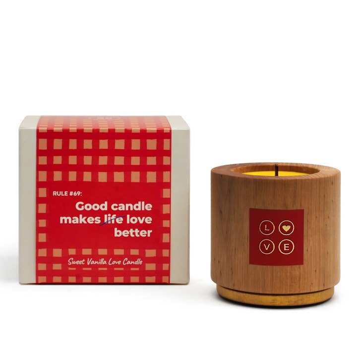 Sweet Love Candle | gift candleholder with beeswax candle for wholesale by WOOD MOOD