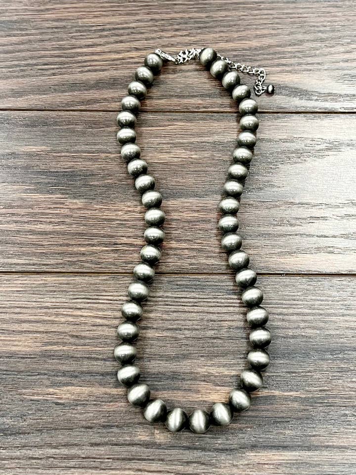 731309, Collar de cuentas navajo hecho a mano de 24" para venta al por mayor de ISAC Trading Inc