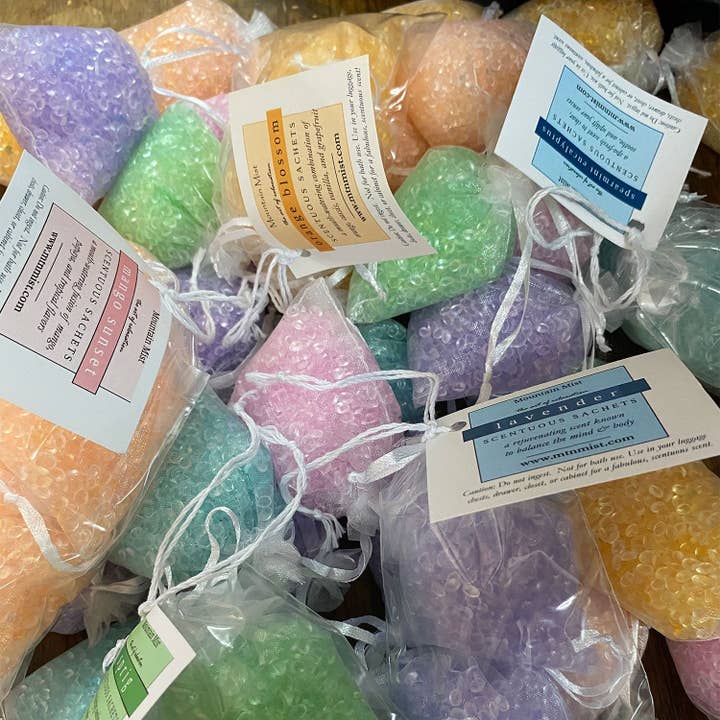 Scentuous Sachets (2-pack) for wholesale by Mountain Mist