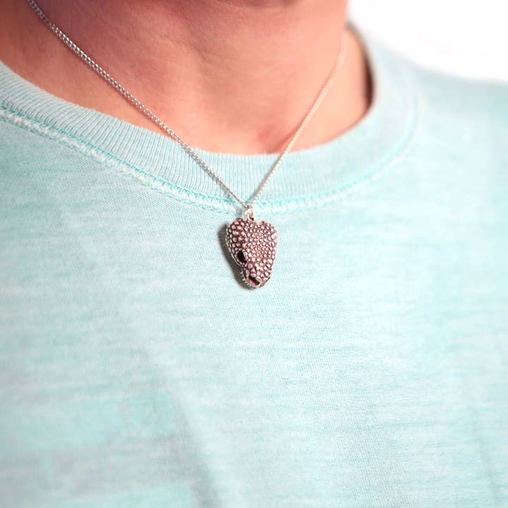 Fire & Bone – Großhandel Kette mit Anhänger/Charm – Gila-Krustenechse9