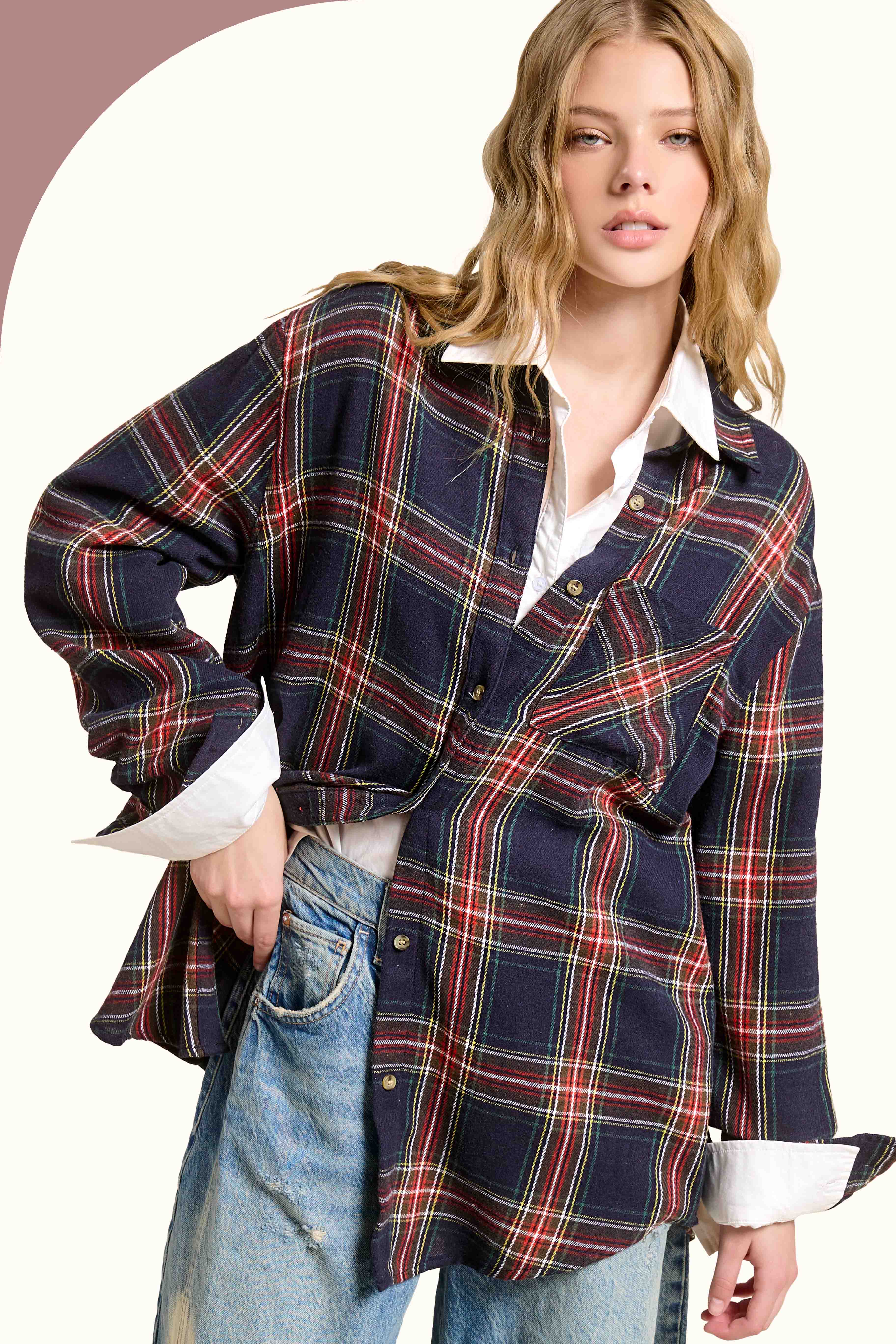 La Miel – Großhandel Hemd mit Button-down-Kragen – Damen – La Miel Locker sitzendes Hemd mit Knopfleiste und weichem kariertem Stoff20